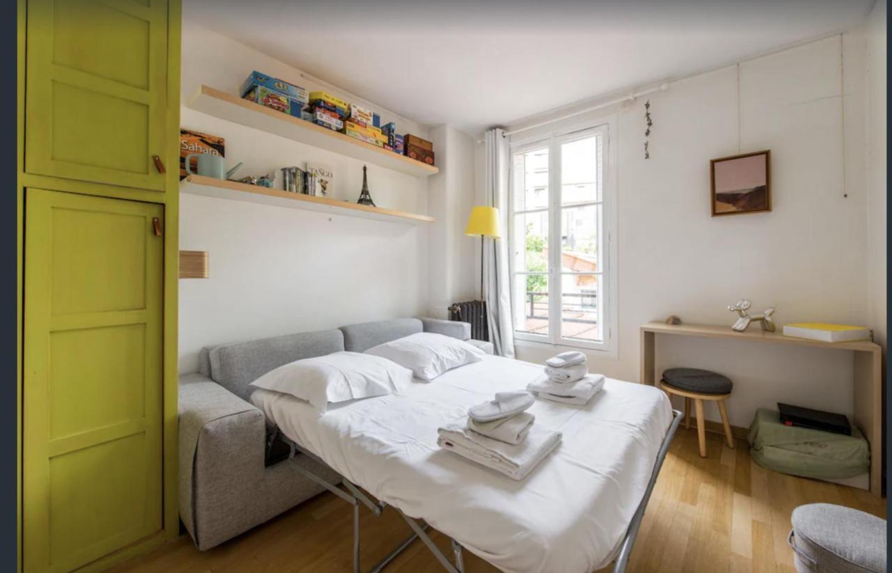 Paris Petit Appartement Lumineux Et Atypique Екстер'єр фото