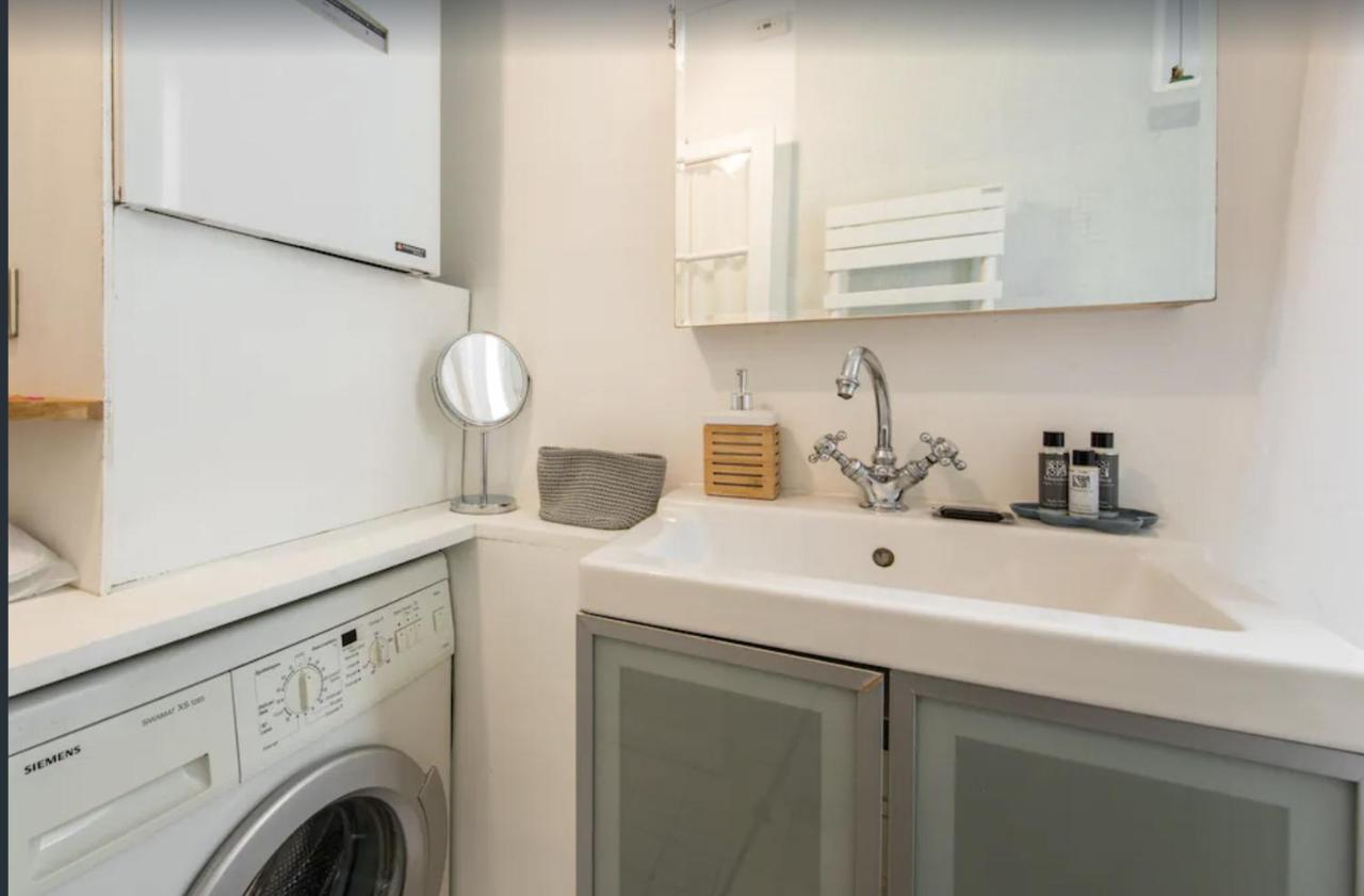 Paris Petit Appartement Lumineux Et Atypique Екстер'єр фото