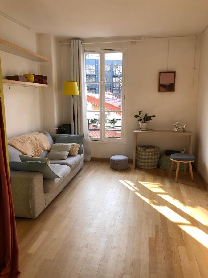 Paris Petit Appartement Lumineux Et Atypique Екстер'єр фото