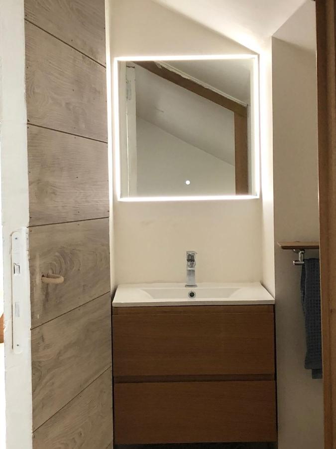 Paris Petit Appartement Lumineux Et Atypique Екстер'єр фото